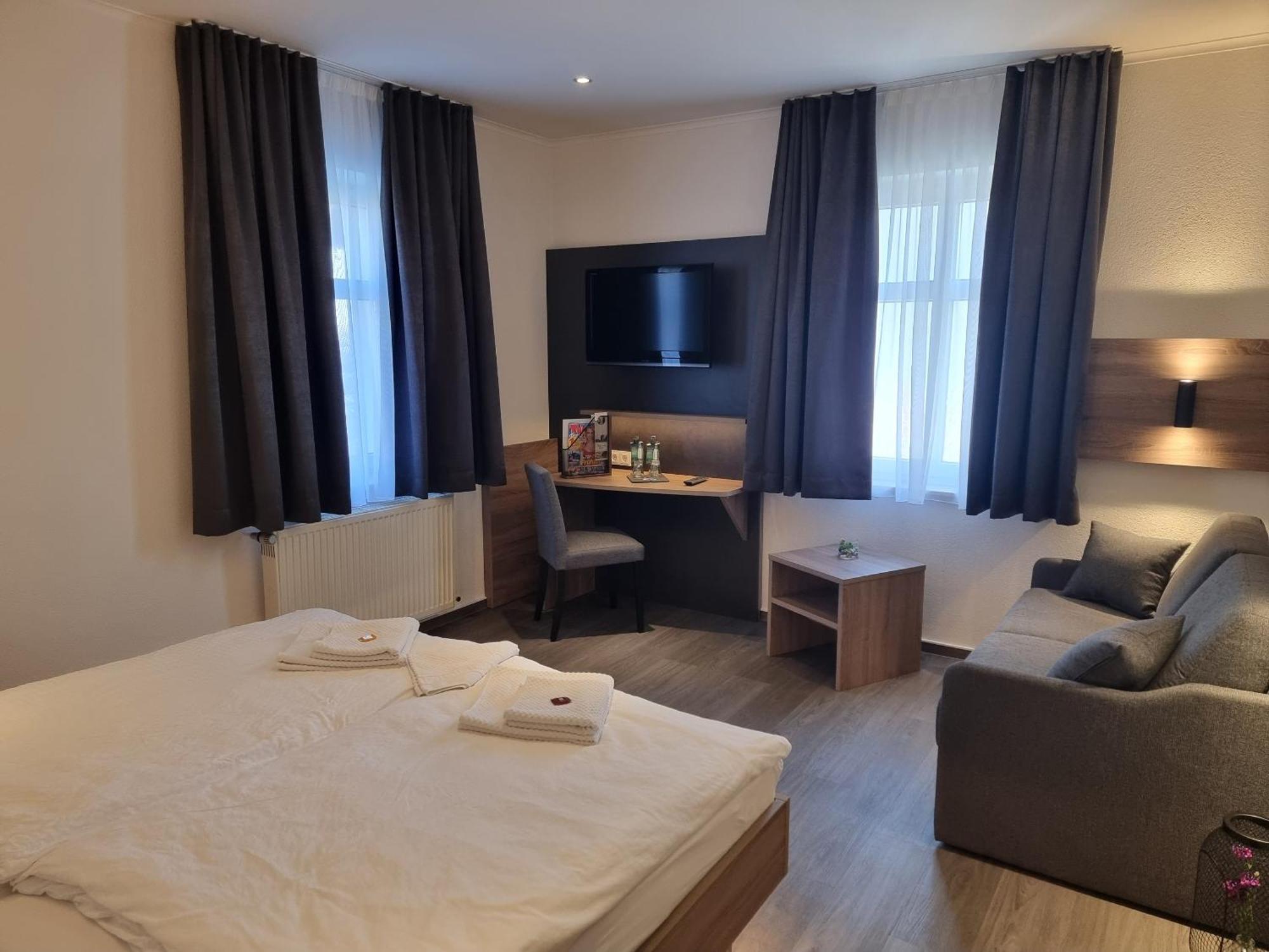 Zum Weserdampfschiff Bad Karlshafen Quarto foto